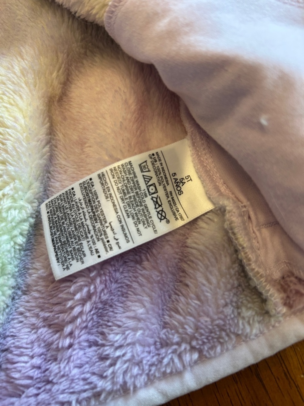 Girls Fuzzy Unicorn Hoodie 5T Pastel Rainbow Sherpa Zip Up Jacket - Picture 5 of 6